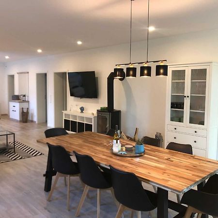 Ferienwohnung Am Waldesrand ゼーバート・ヘリングスドルフ エクステリア 写真
