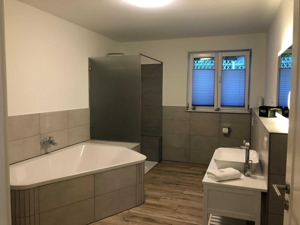 Ferienwohnung Am Waldesrand ゼーバート・ヘリングスドルフ エクステリア 写真