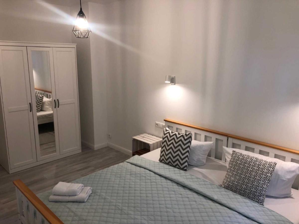 Ferienwohnung Am Waldesrand ゼーバート・ヘリングスドルフ エクステリア 写真